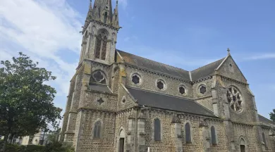 Eglise Landivy © bocage mayennais tourisme - 1 - © Bocage Mayennais